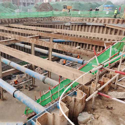 山东岩石建筑工程有限公司介绍钢板桩施工中常见问题有哪些